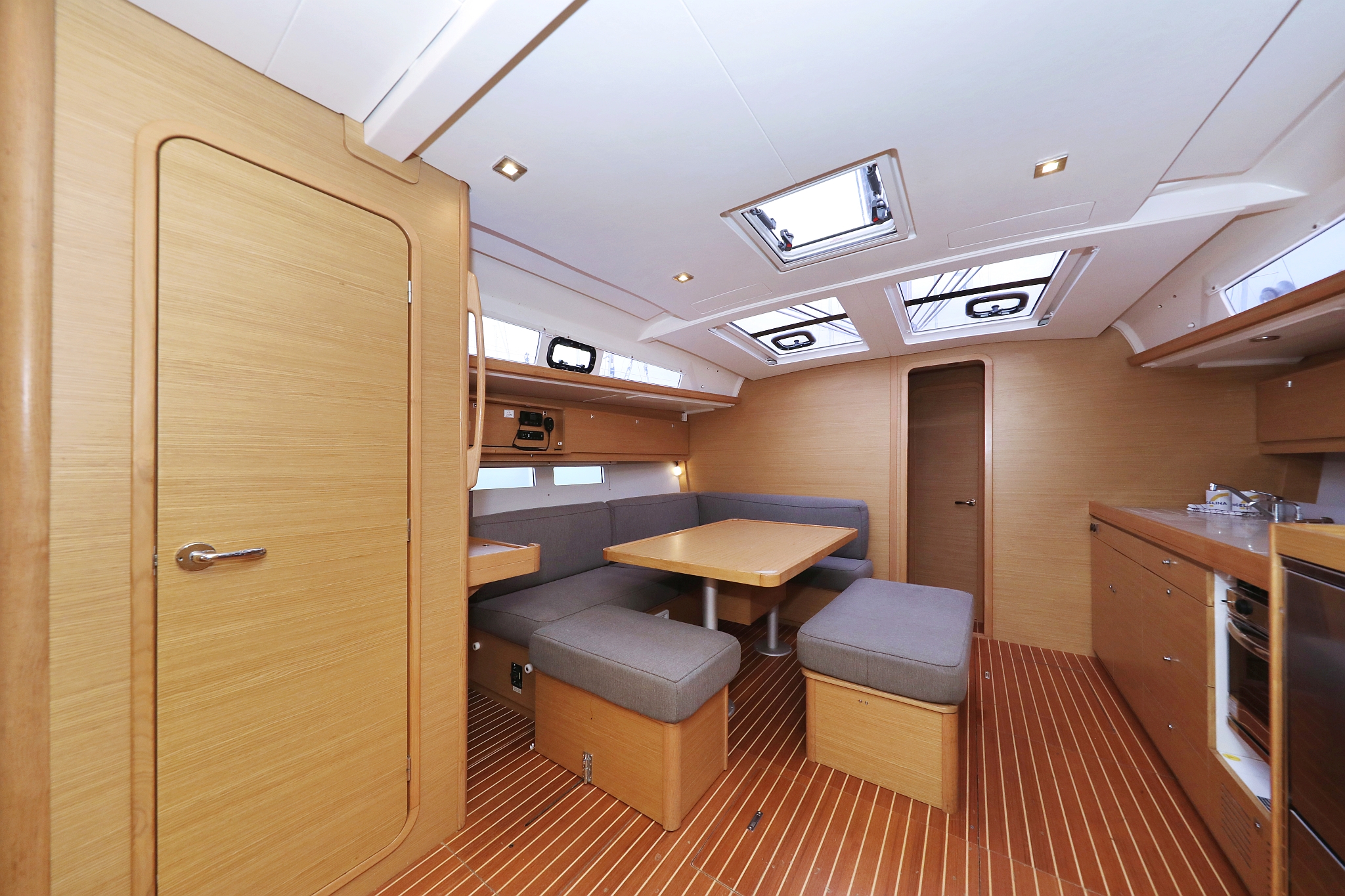 Dufour 460 GL — photo 14