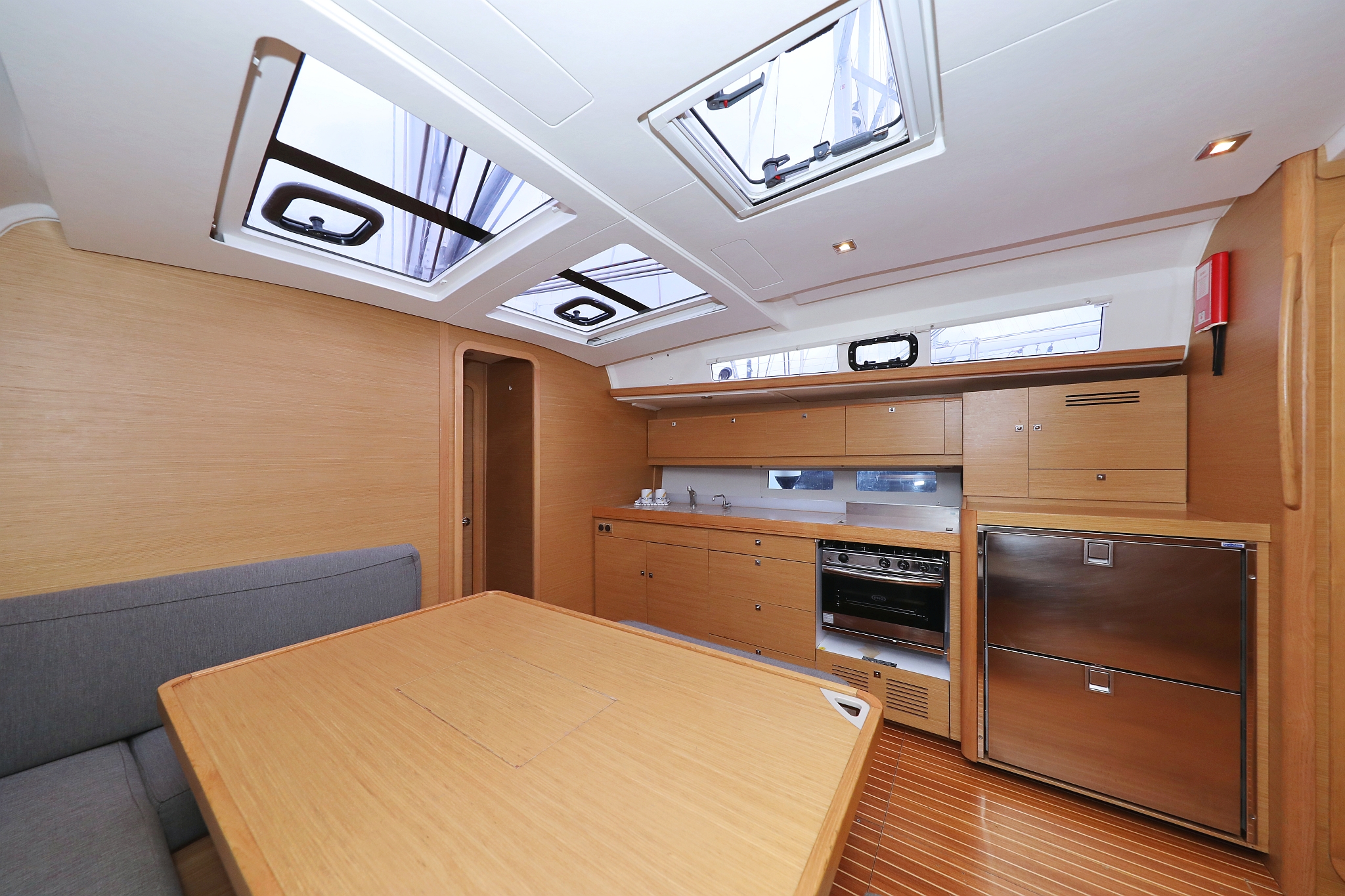 Dufour 460 GL — photo 18