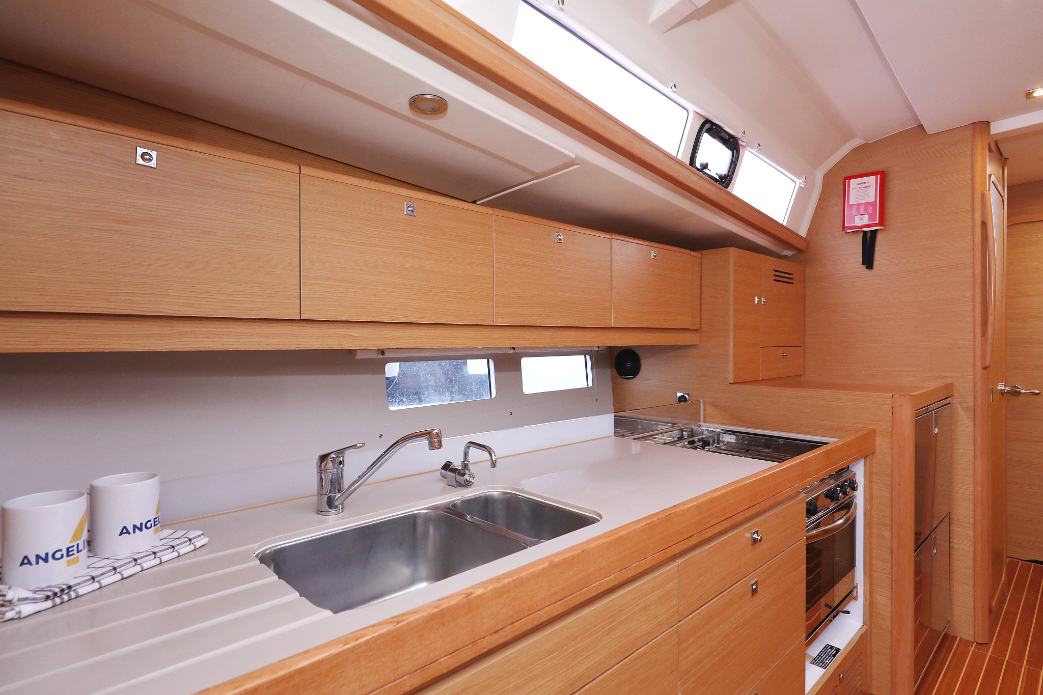 Dufour 460 GL — photo 19