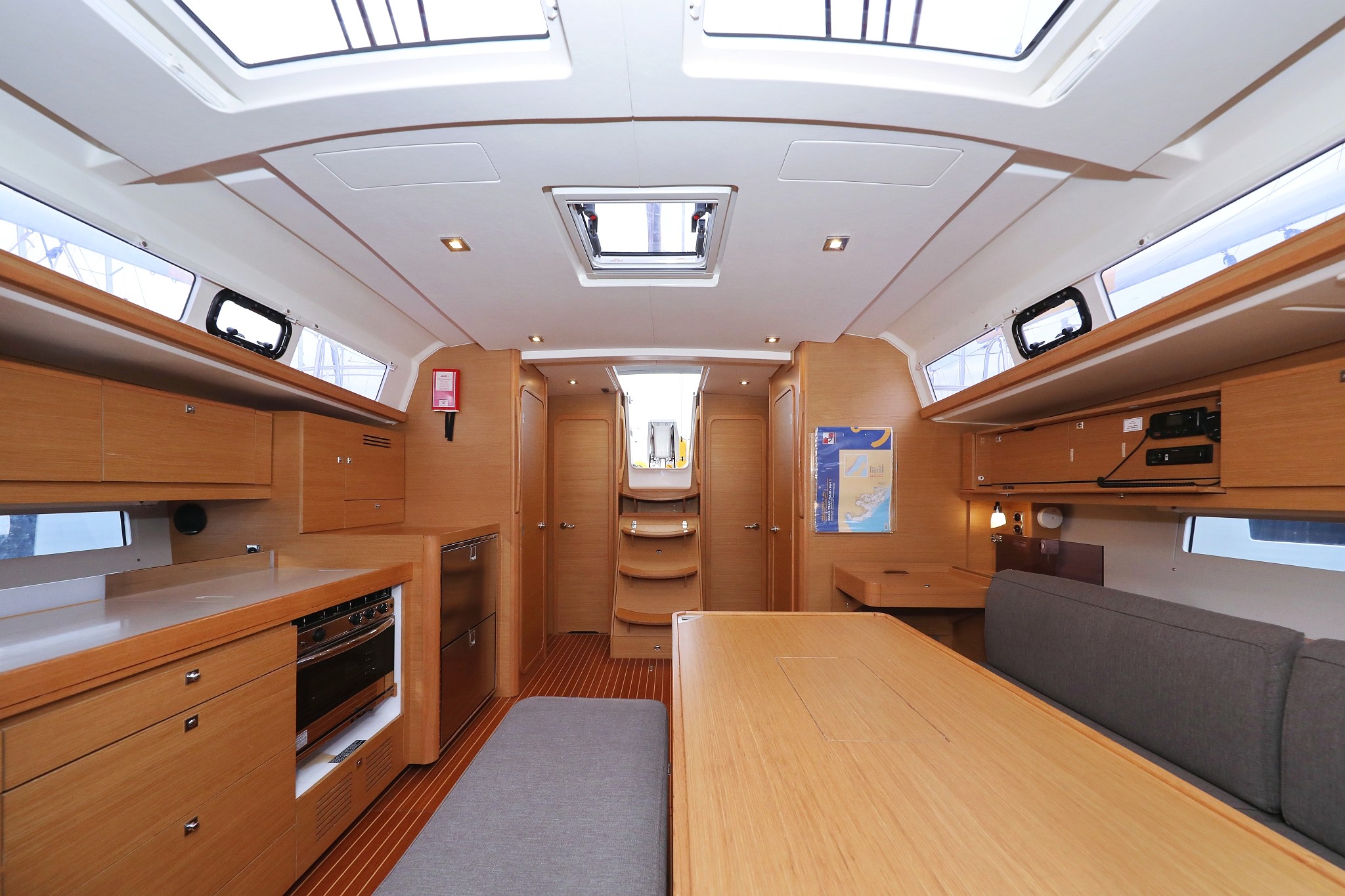 Dufour 460 GL — photo 22