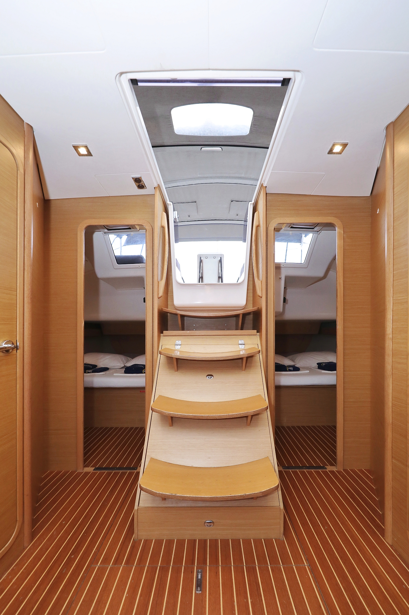 Dufour 460 GL — photo 23
