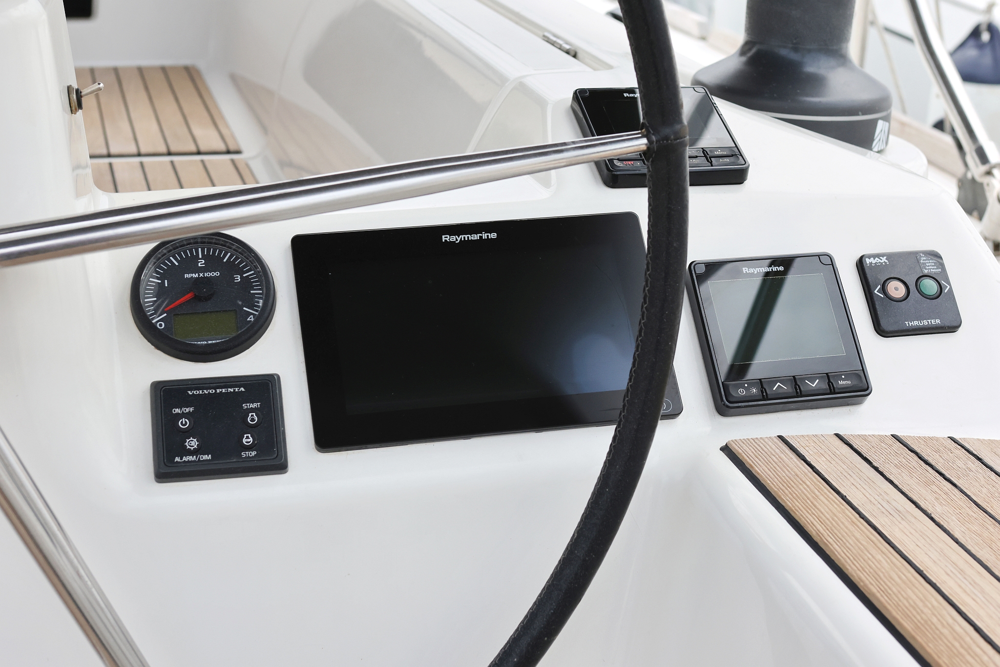 Dufour 460 GL — photo 40