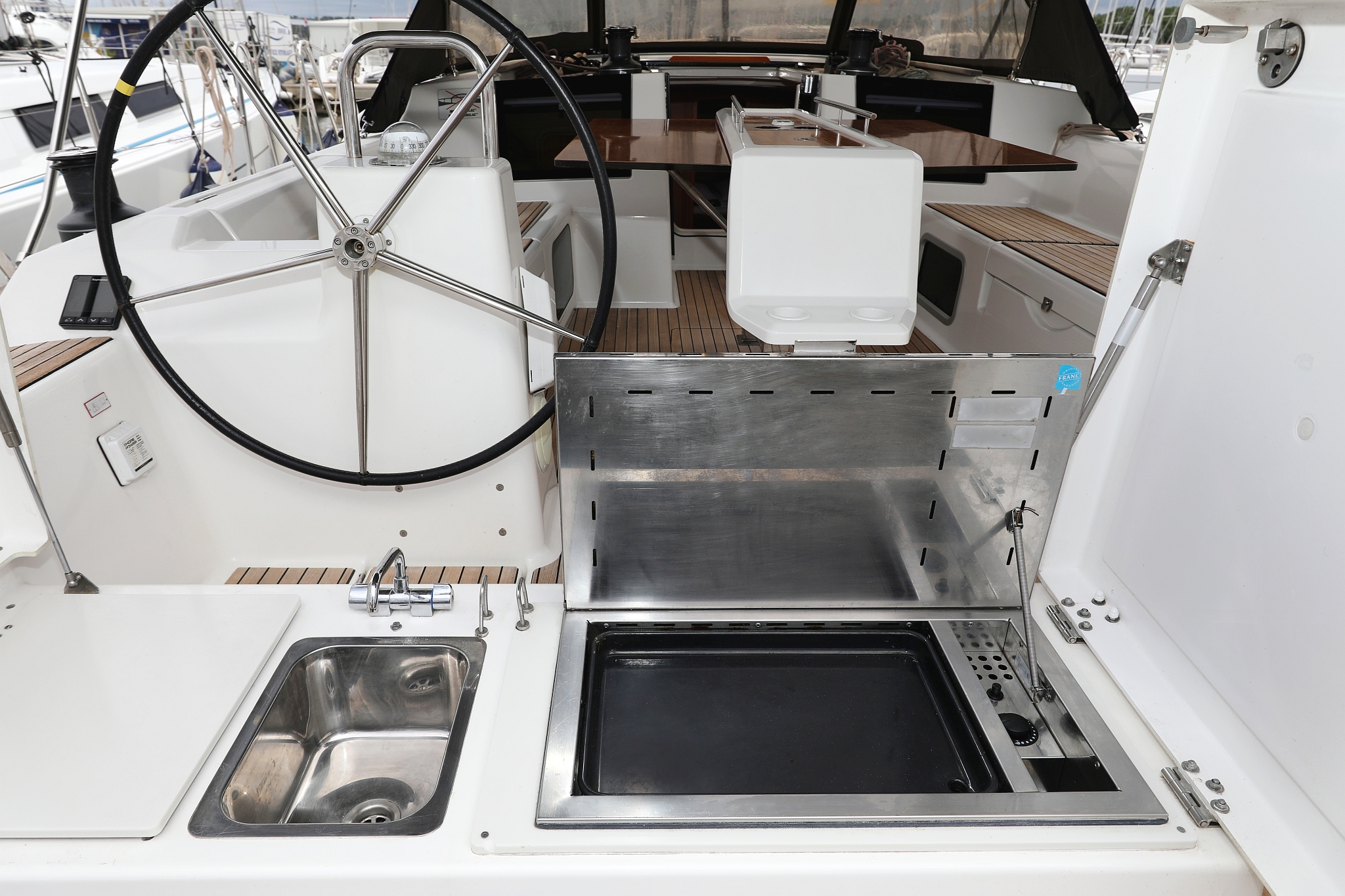 Dufour 460 GL — photo 42