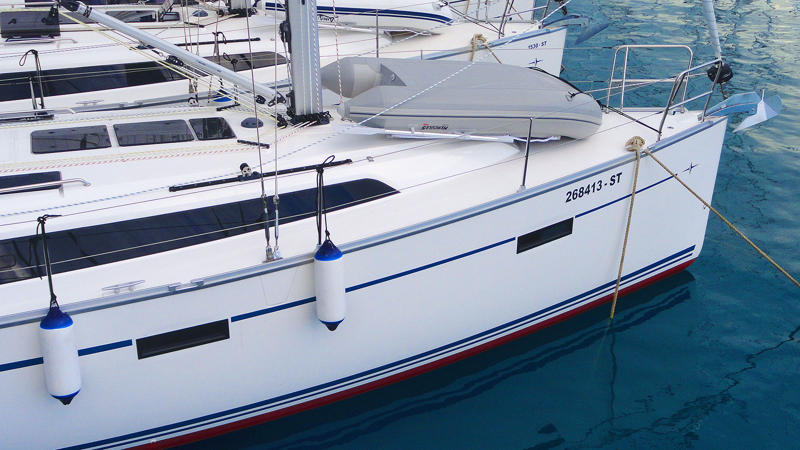 Bavaria Cruiser 37 - 3 cab. — photo 12