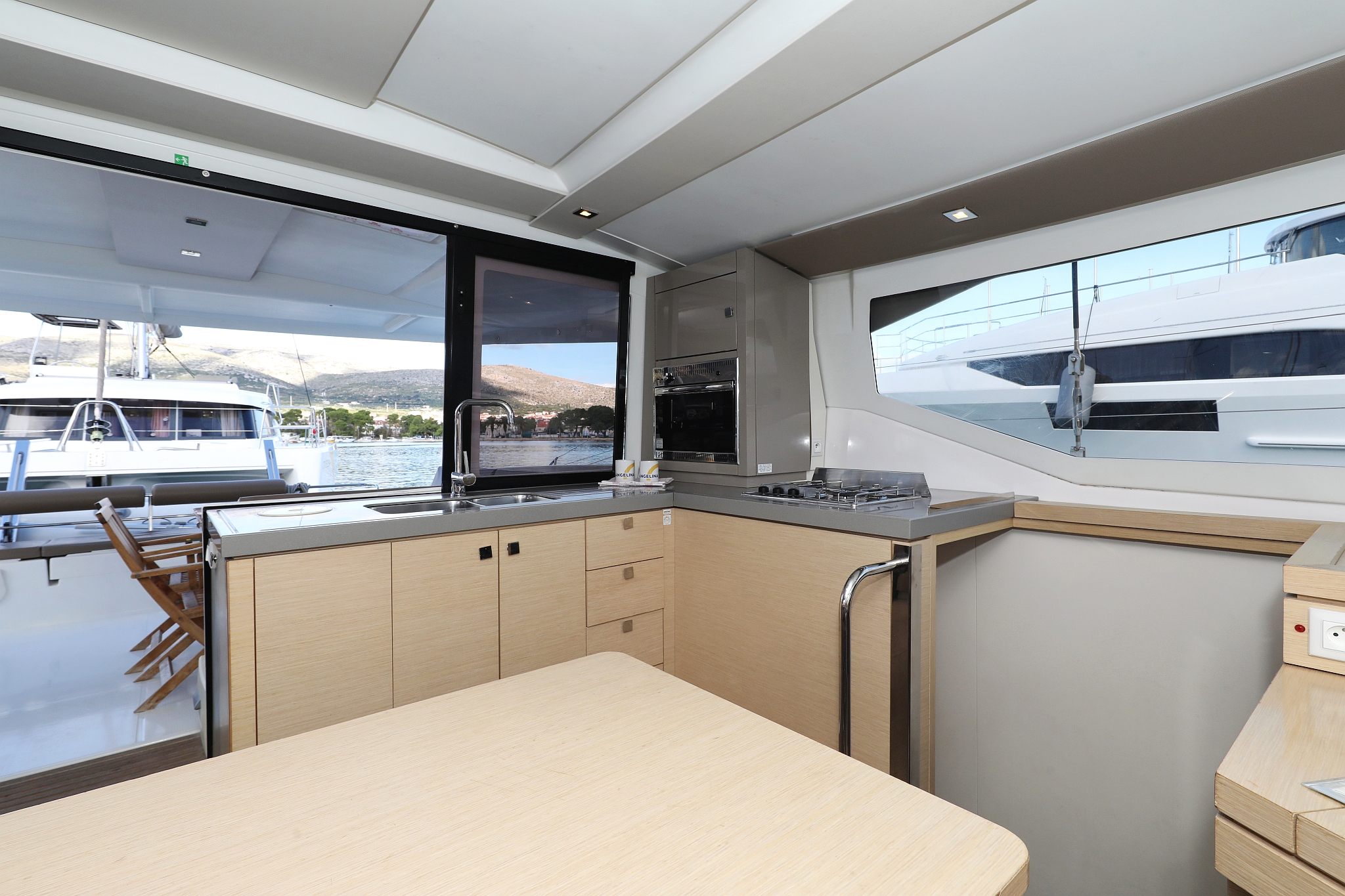 Fountaine Pajot Lucia 40 - 4 cab. — photo 21