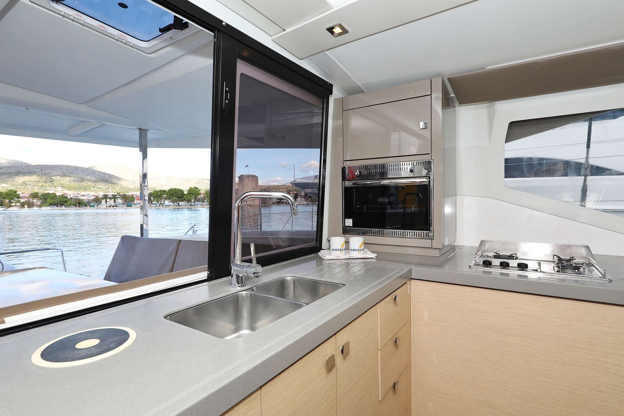 Fountaine Pajot Lucia 40 - 4 cab. — photo 23