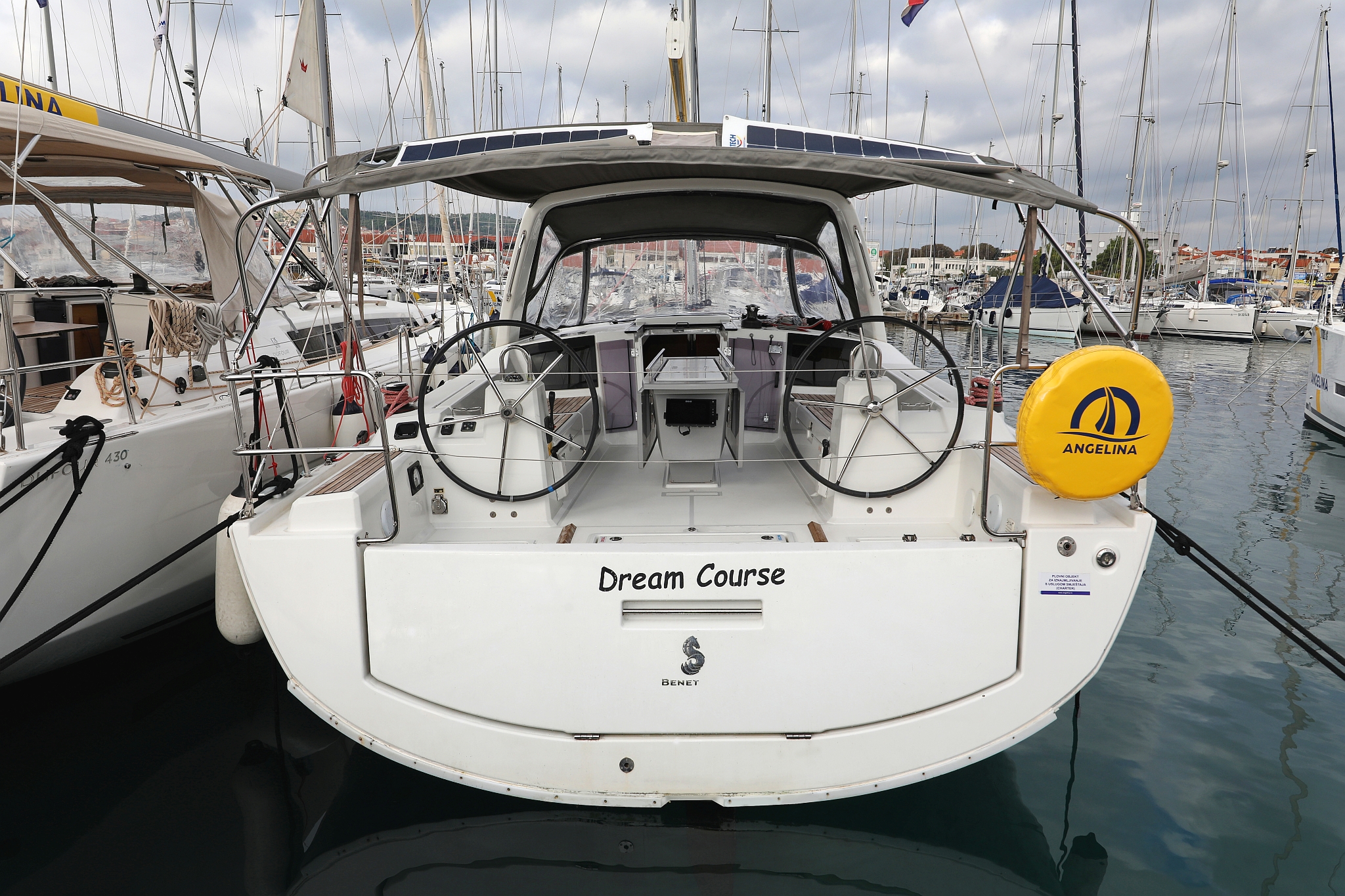 Oceanis 41.1 — photo 1