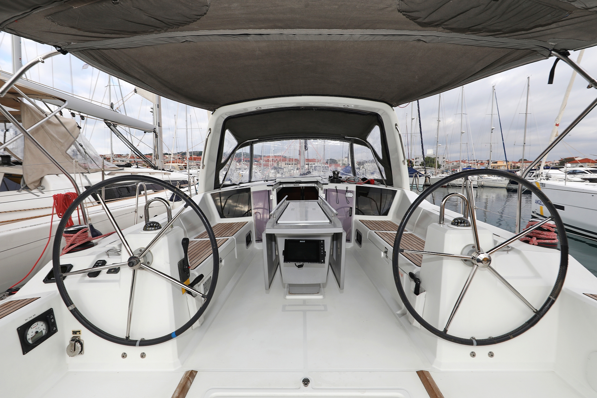 Oceanis 41.1 — photo 4