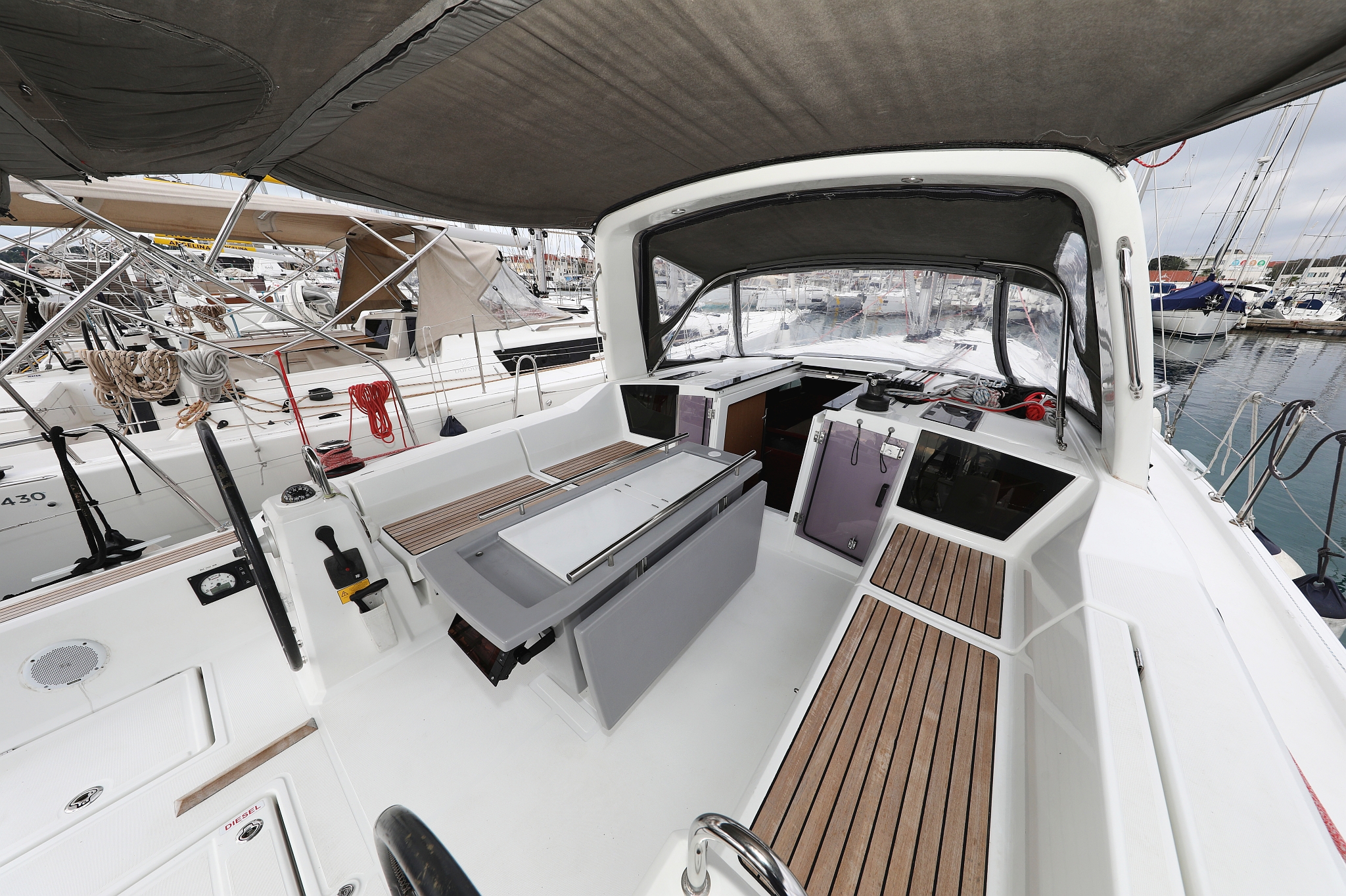 Oceanis 41.1 — photo 5