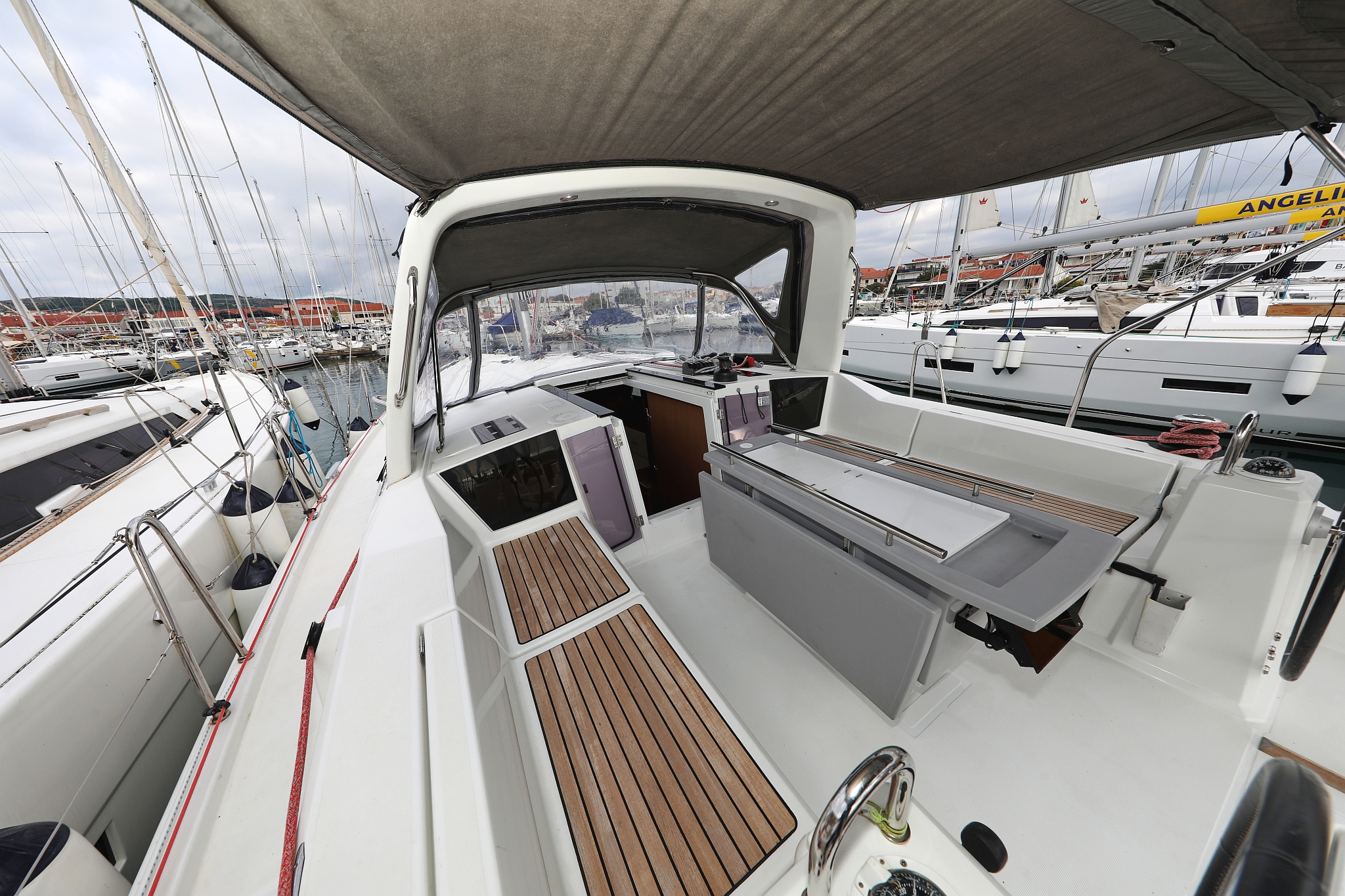 Oceanis 41.1 — photo 7