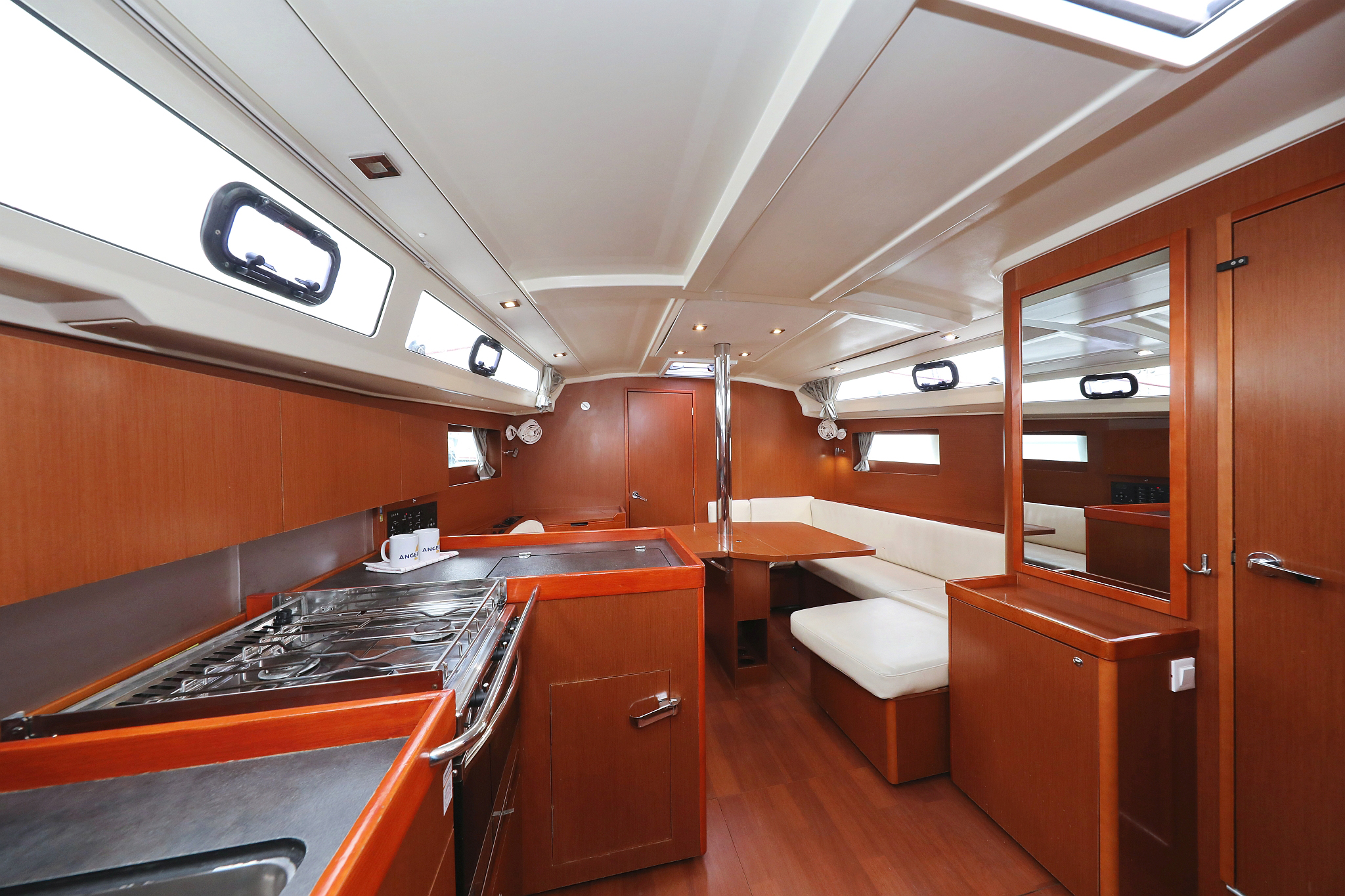 Oceanis 41.1 — photo 13
