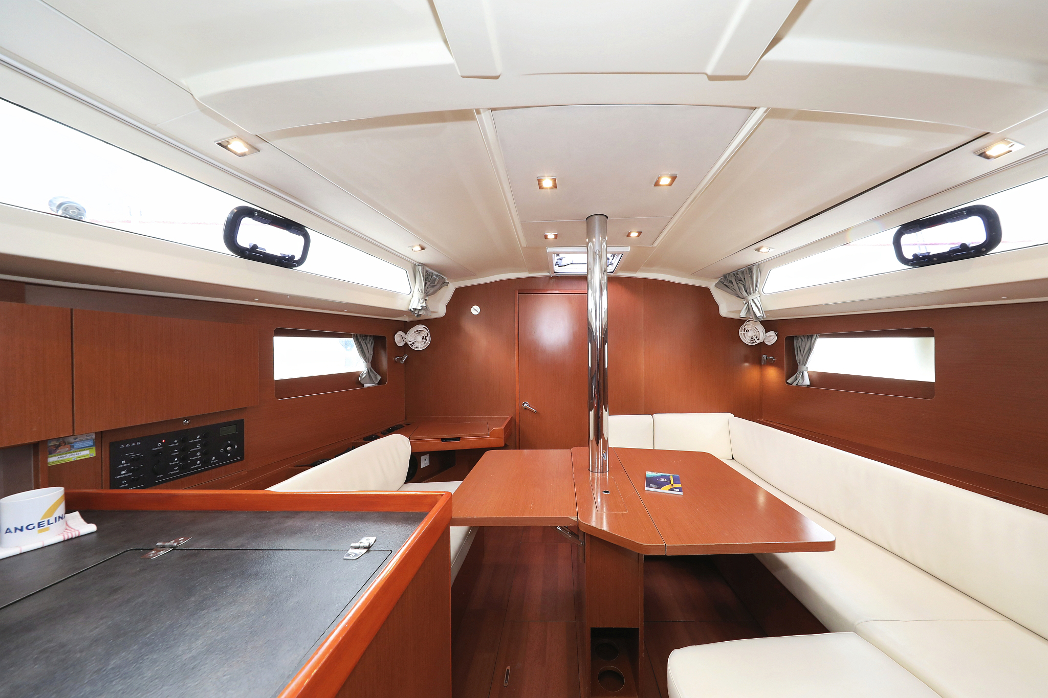 Oceanis 41.1 — photo 14