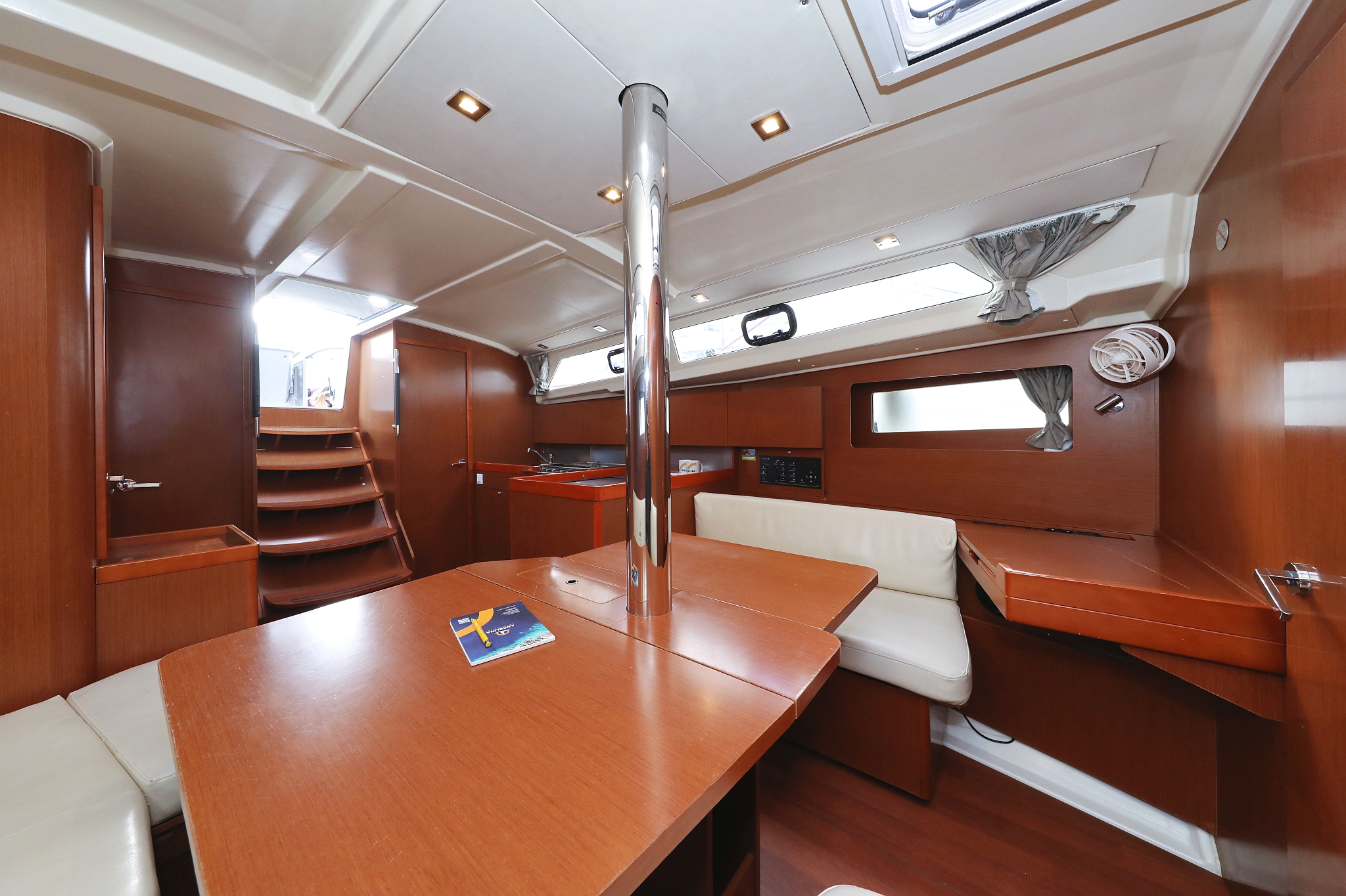 Oceanis 41.1 — photo 18