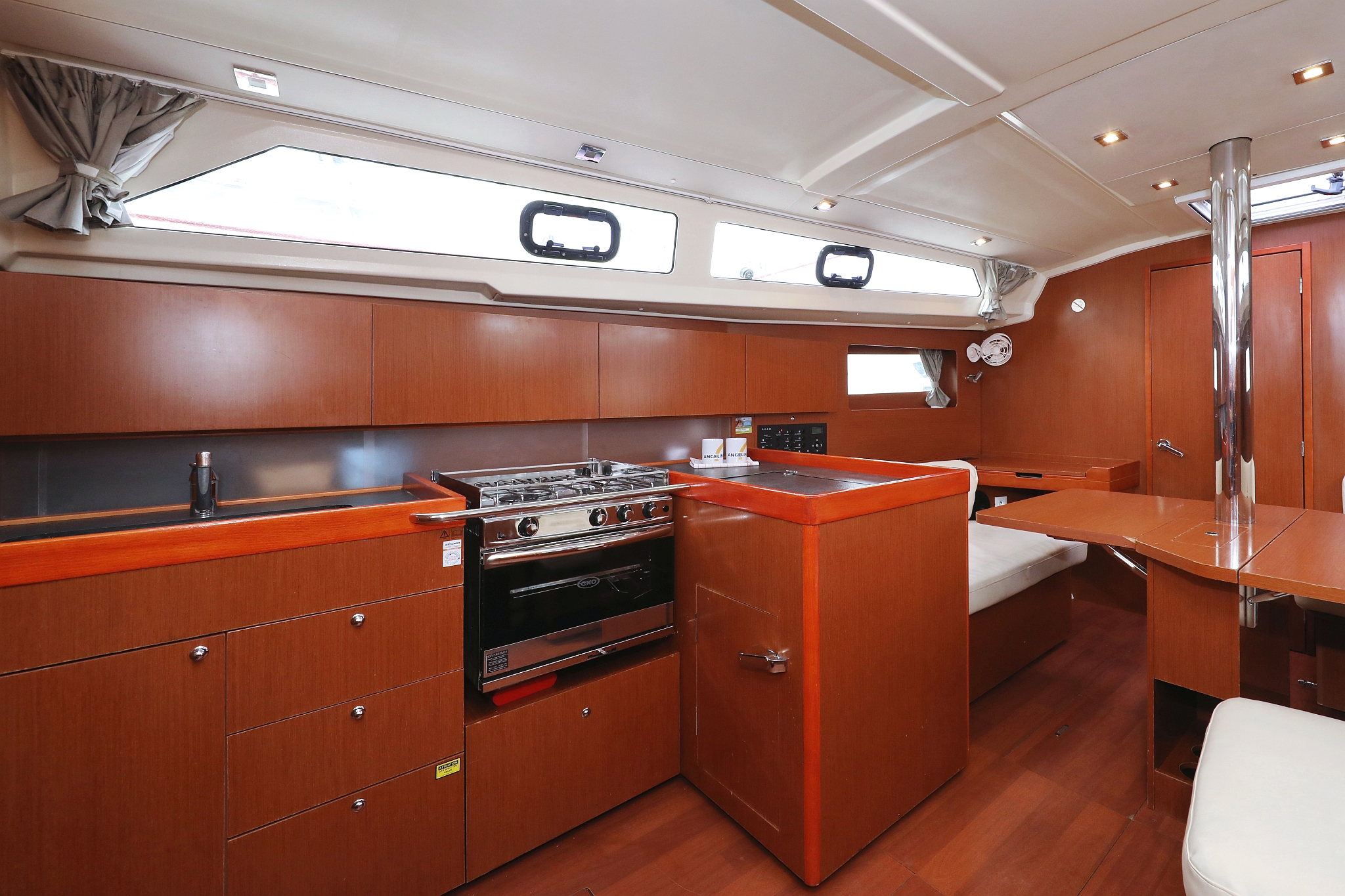 Oceanis 41.1 — photo 22