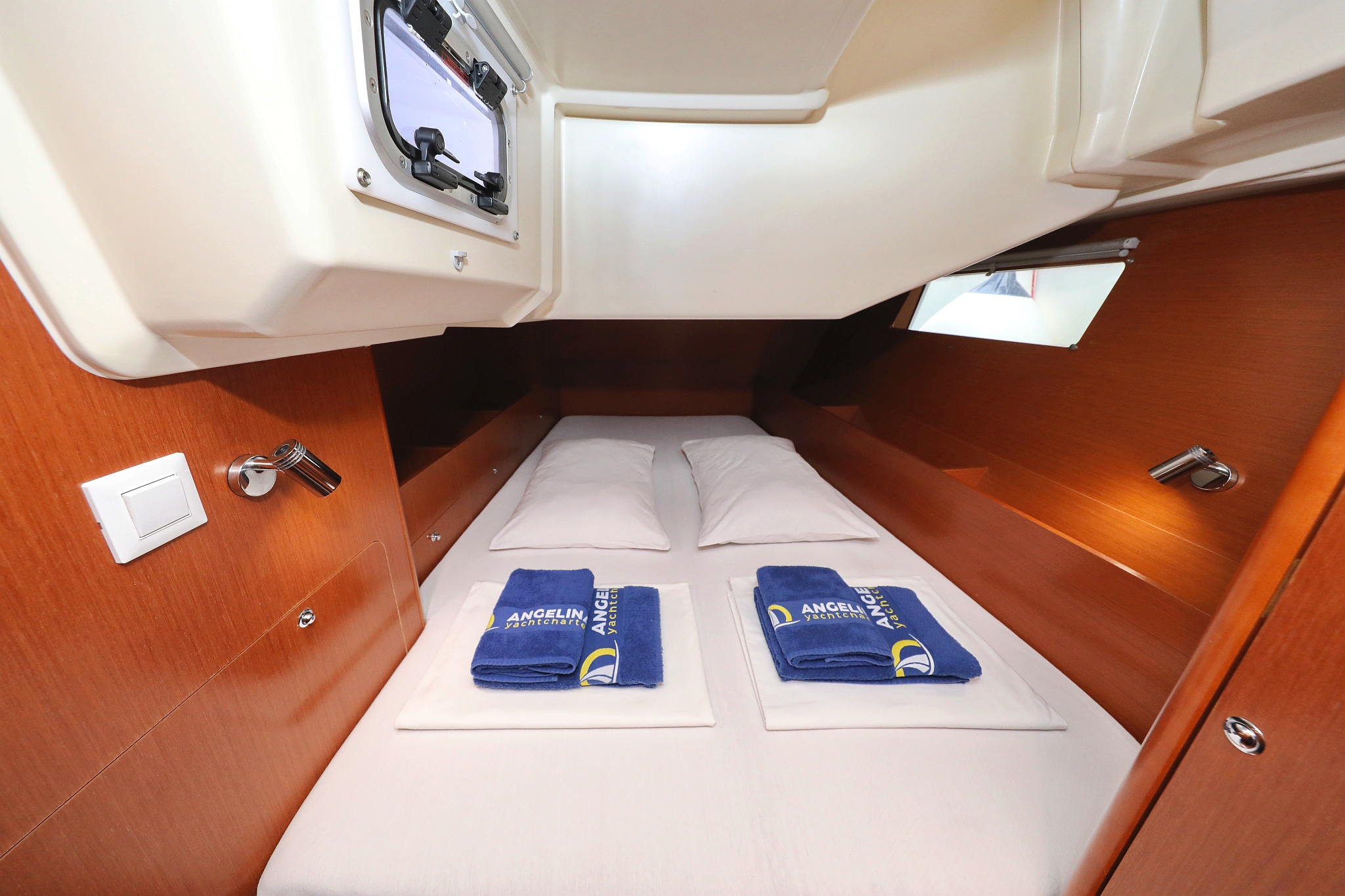 Oceanis 41.1 — photo 28
