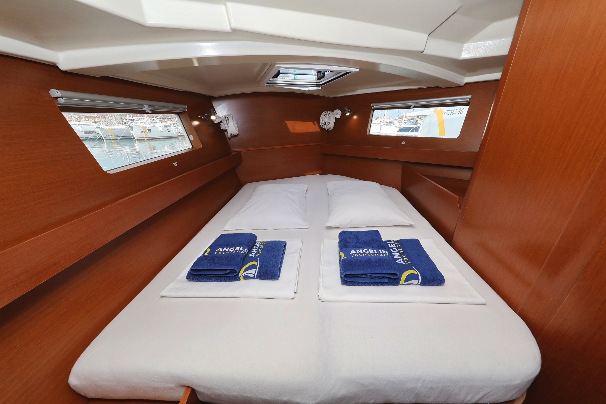 Oceanis 41.1 — photo 31