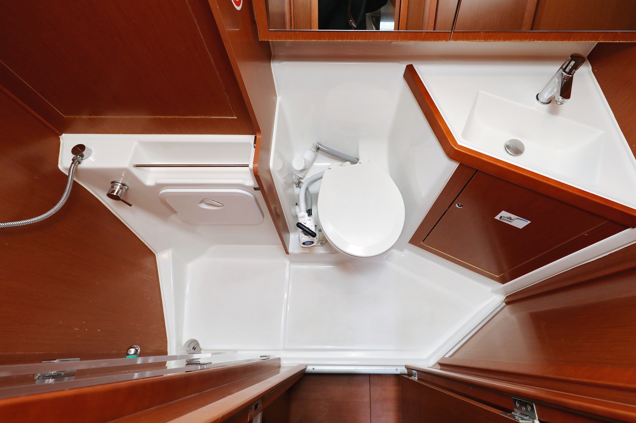 Oceanis 41.1 — photo 32