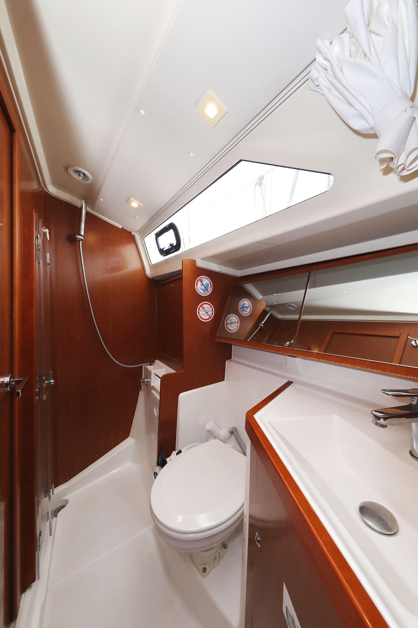 Oceanis 41.1 — photo 33
