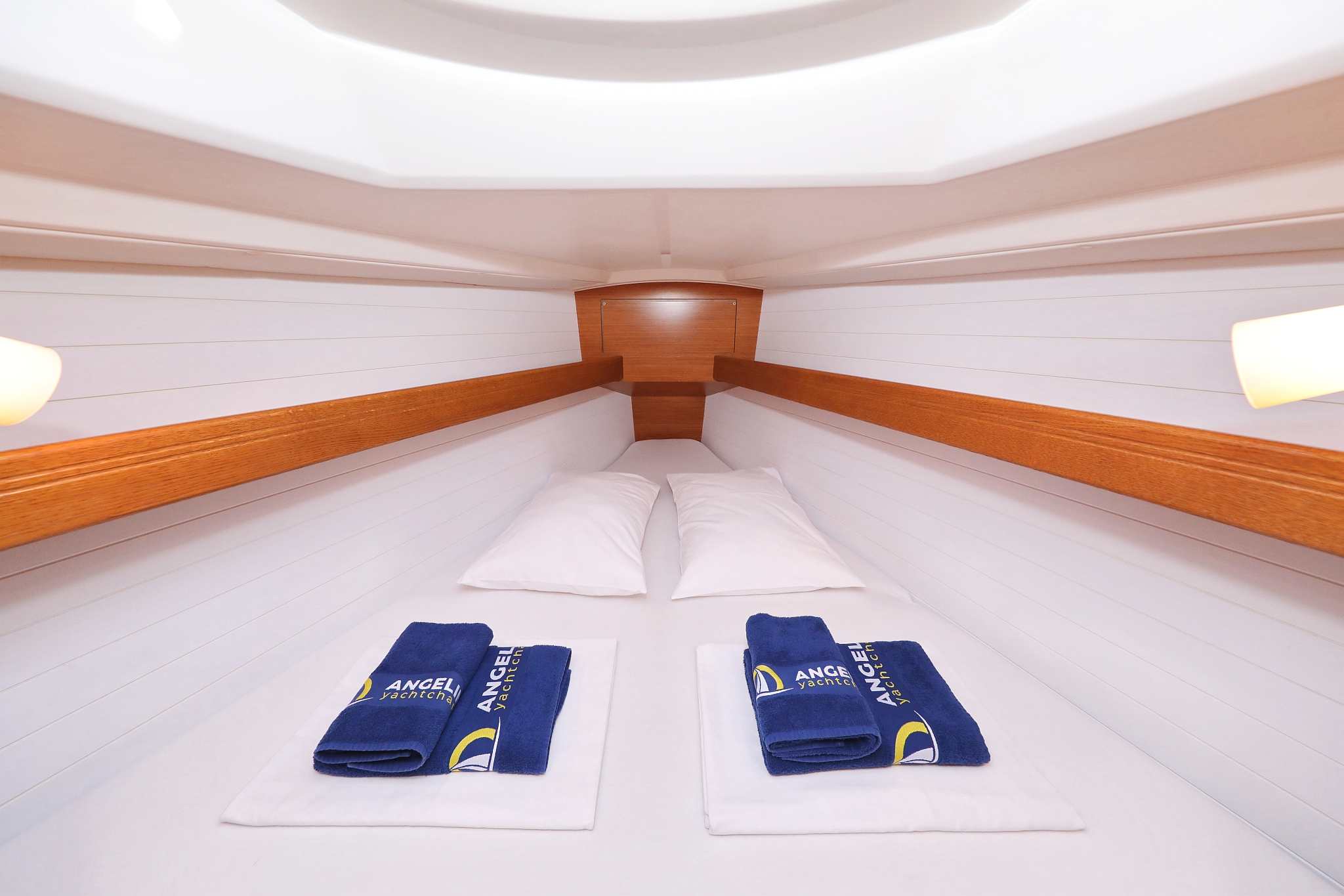 Bavaria Cruiser 33 — photo 30