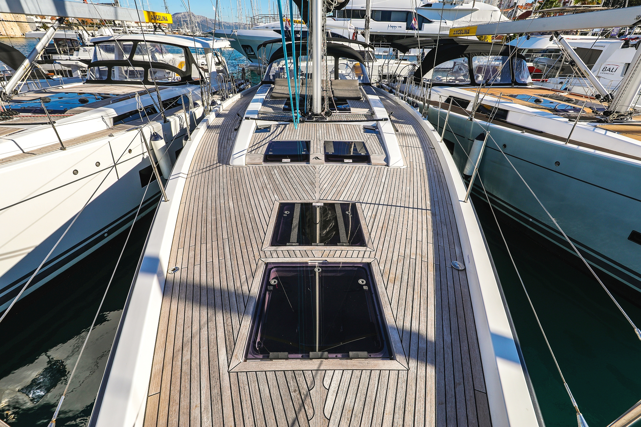 Hanse 575 - 3 + 1 cab. — photo 11