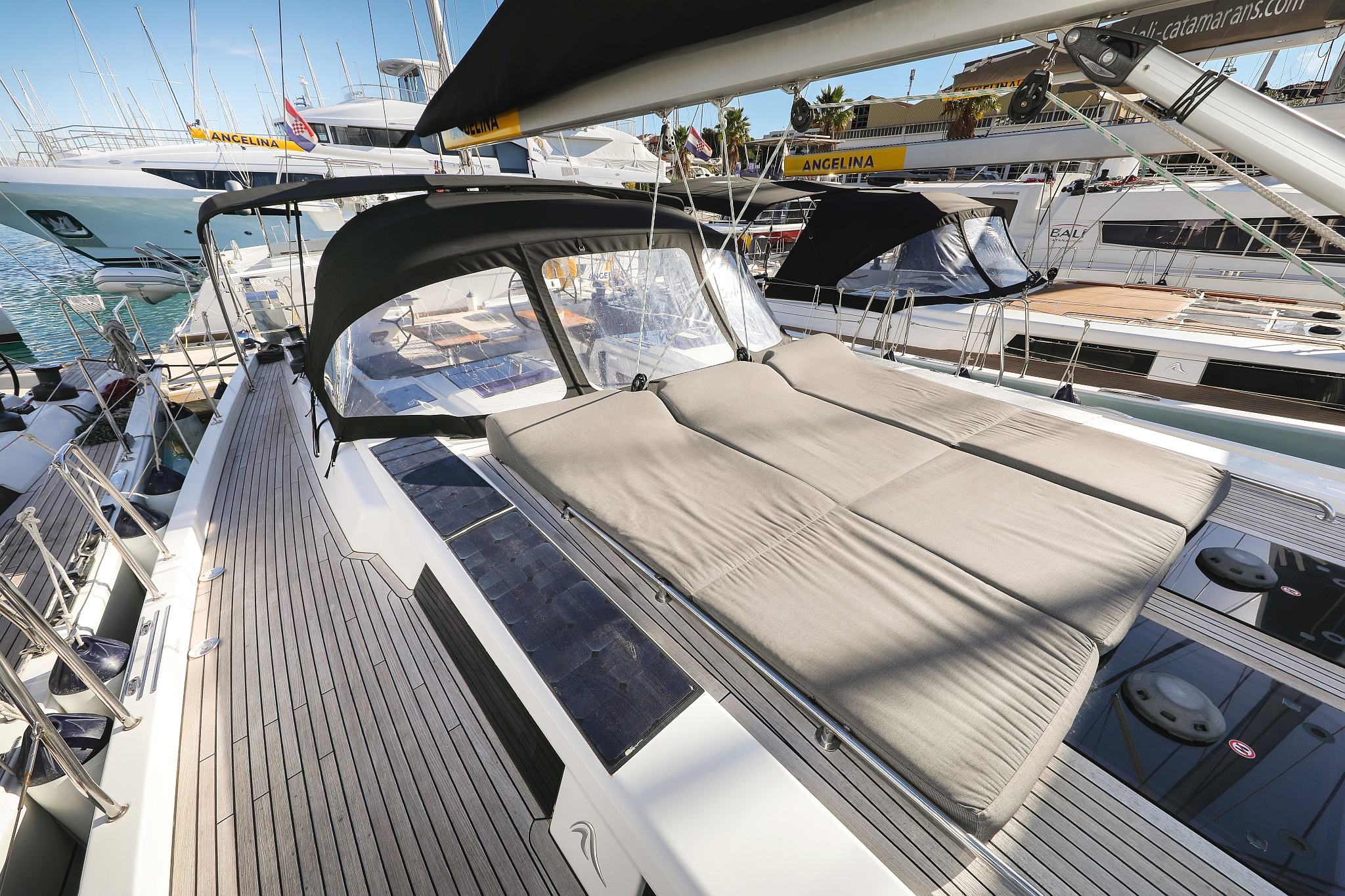 Hanse 575 - 3 + 1 cab. — photo 12