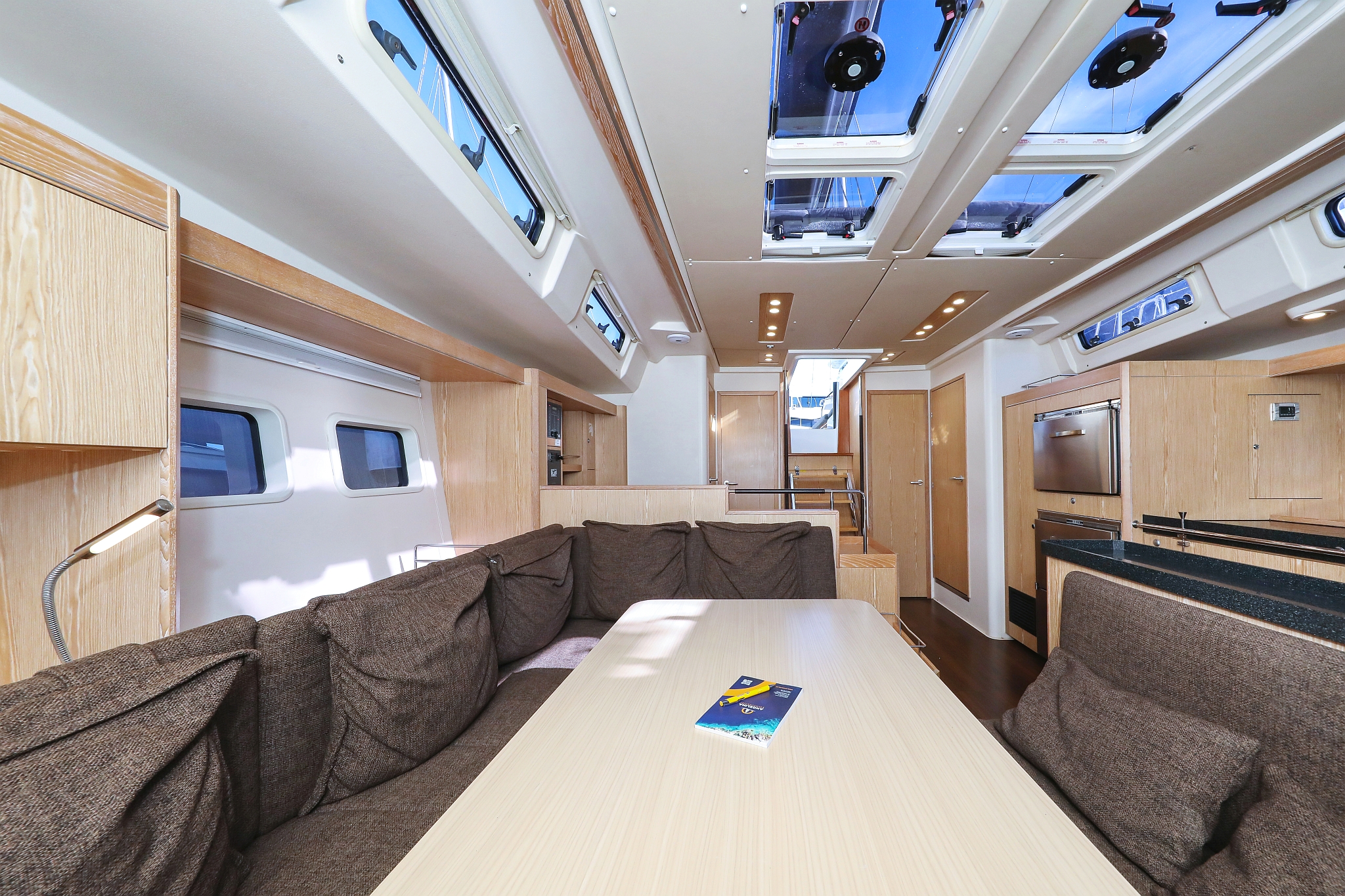 Hanse 575 - 3 + 1 cab. — photo 18