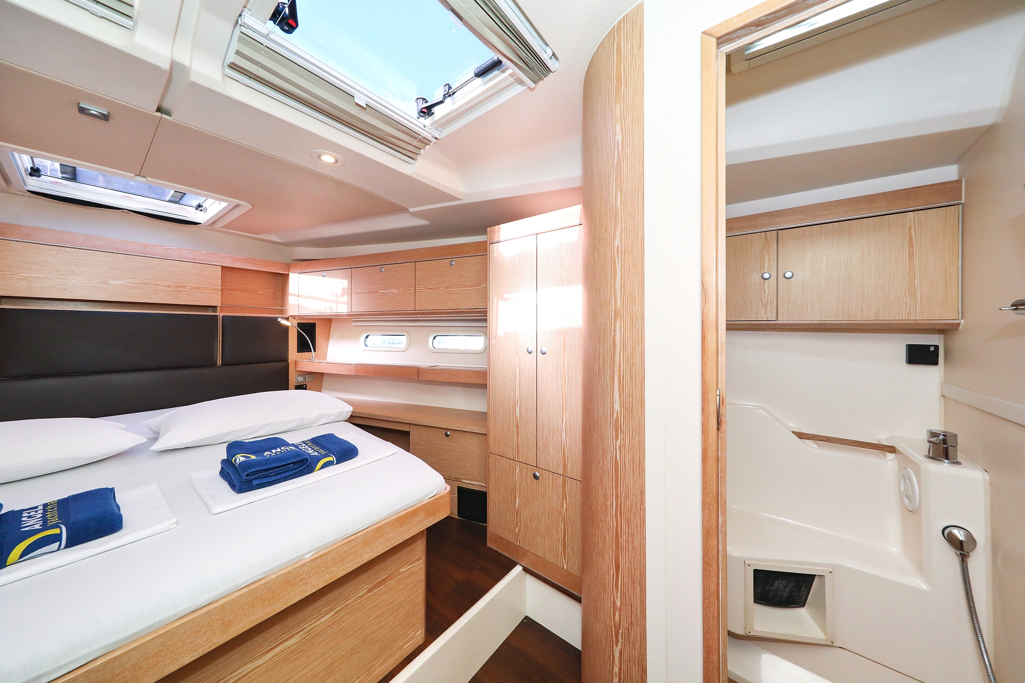 Hanse 575 - 3 + 1 cab. — photo 32