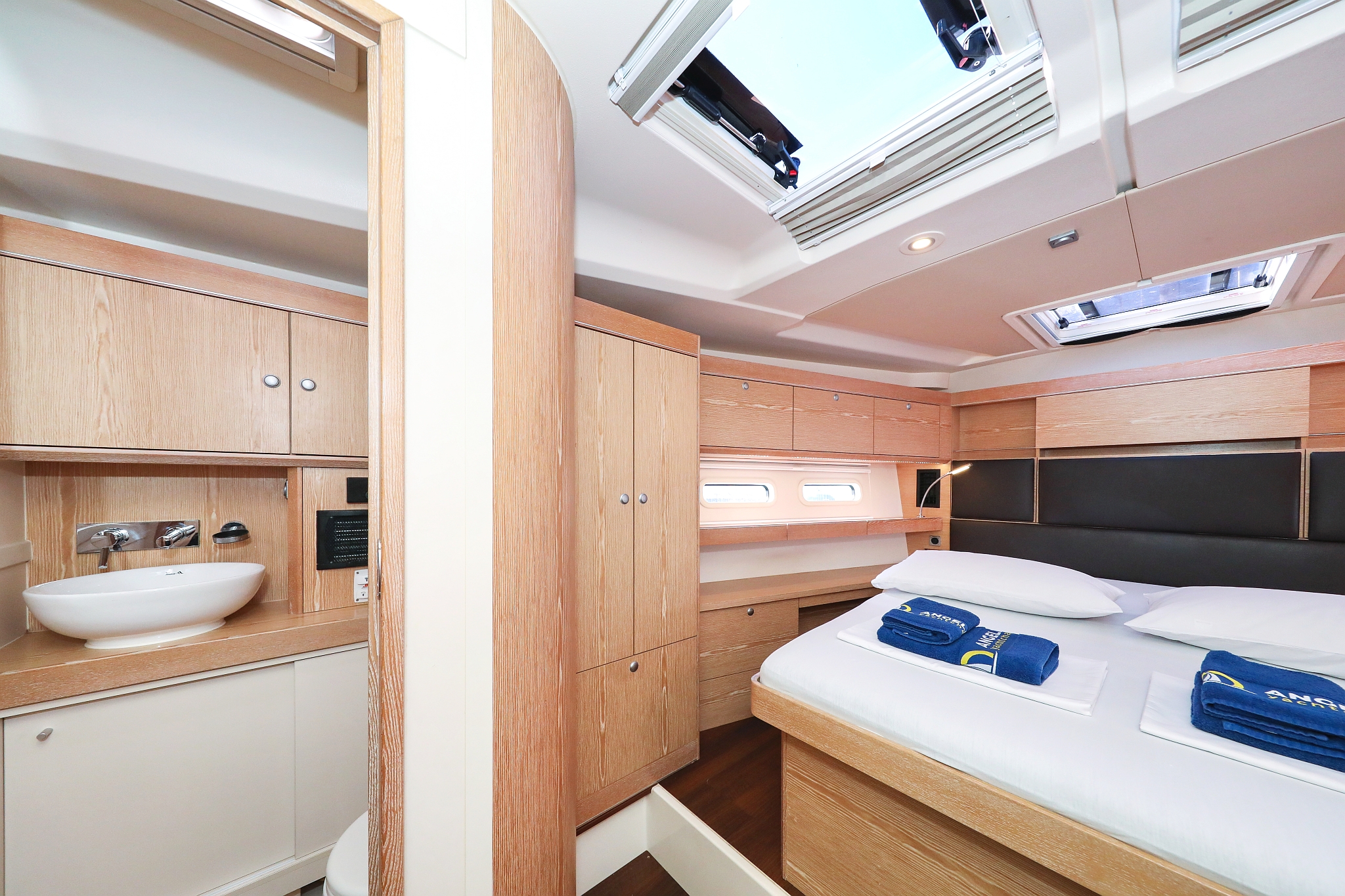 Hanse 575 - 3 + 1 cab. — photo 35