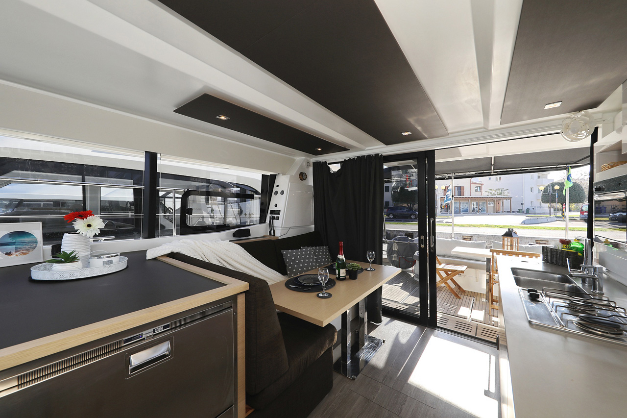 Fountaine Pajot MY 37 — photo 17