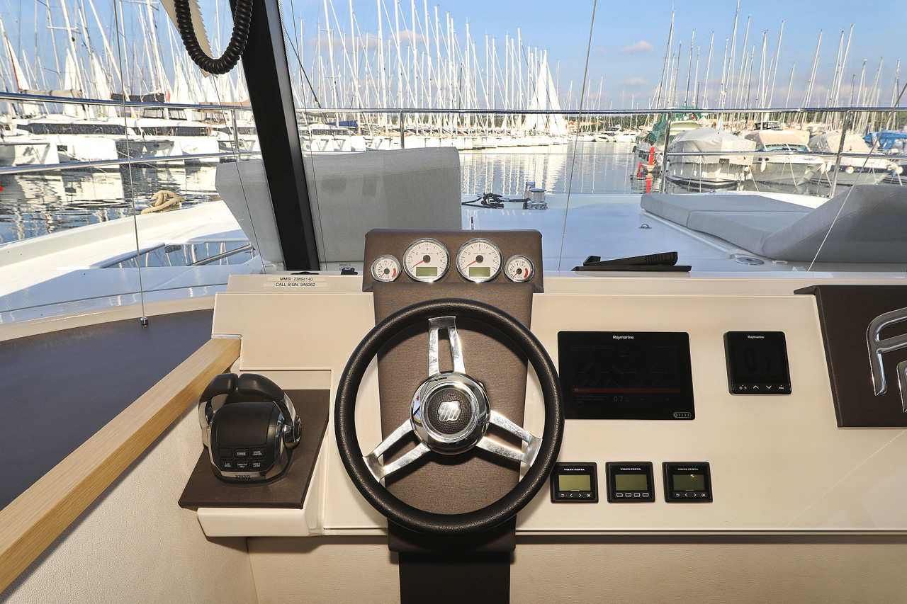Fountaine Pajot MY 37 — photo 20