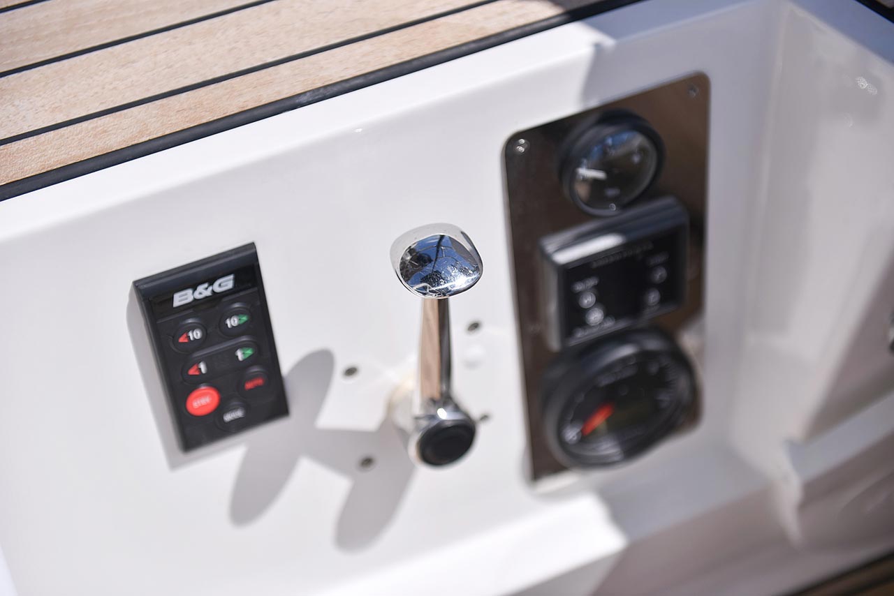 Bavaria Cruiser 34 — photo 11