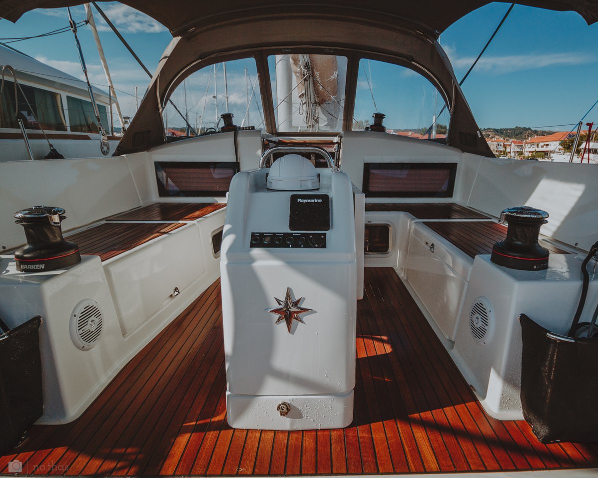 Sun Odyssey 440 - 4 cab. — photo 12