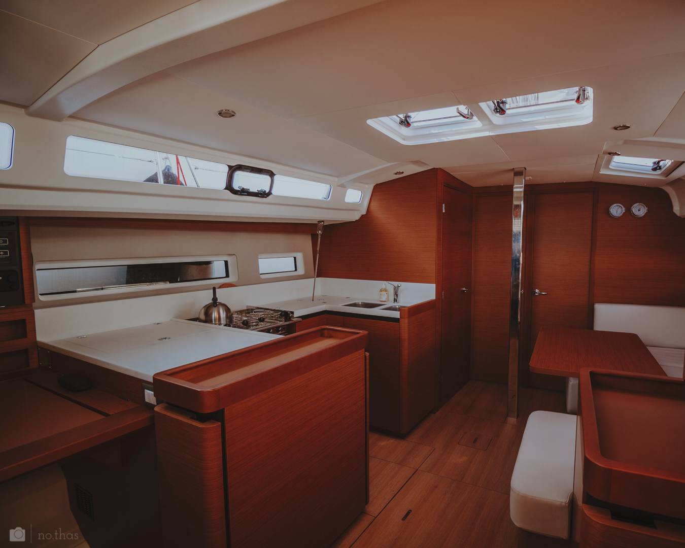 Sun Odyssey 440 - 4 cab. — photo 13