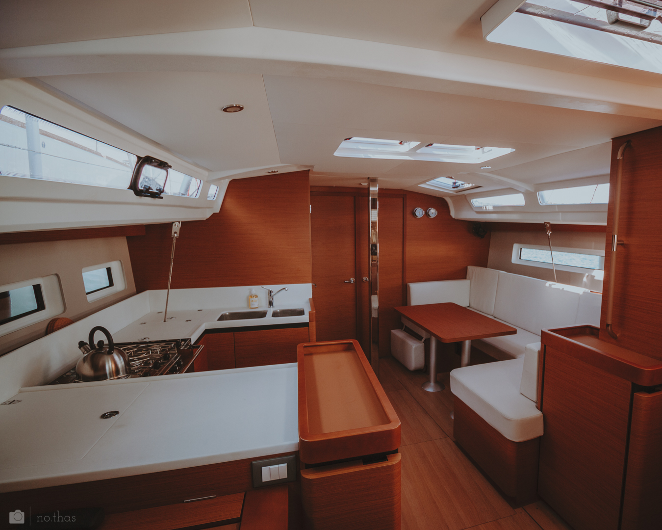 Sun Odyssey 440 - 4 cab. — photo 14