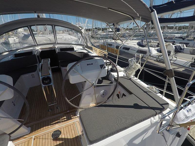Hanse 458 - 3 cab. — photo 4