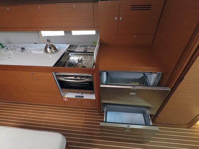 Dufour 460 GL — photo 17