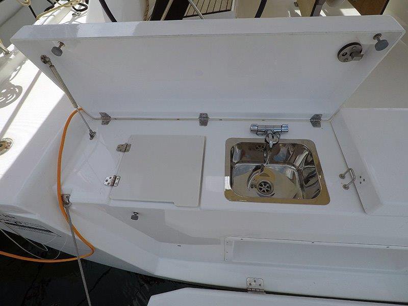 Dufour 430 GL — photo 11