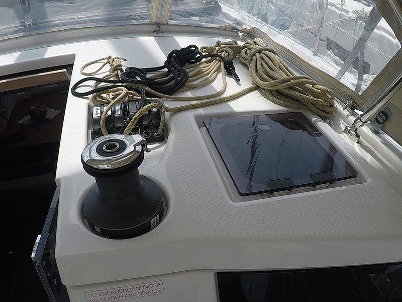 Dufour 430 GL — photo 12