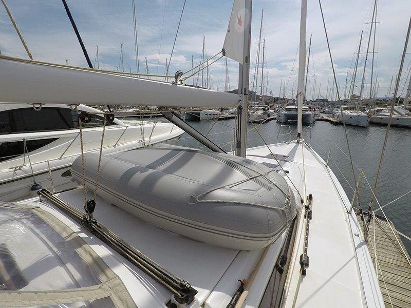 Dufour 430 GL — photo 14