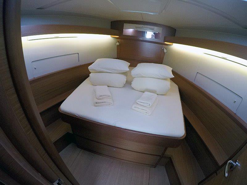Dufour 430 GL — photo 26
