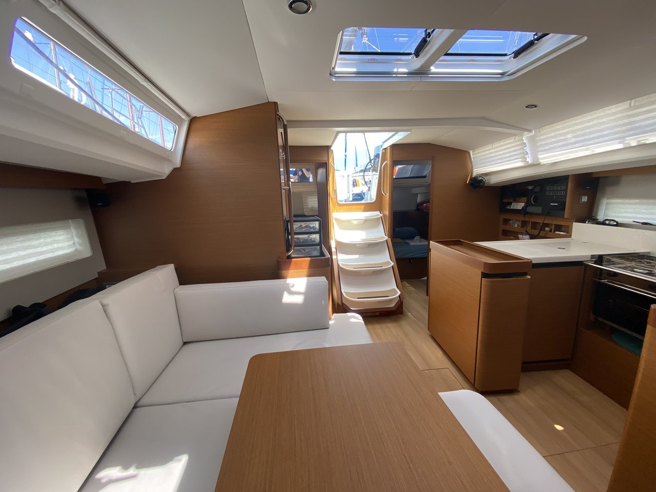 Sun Odyssey 440 - 4 cab. — photo 11