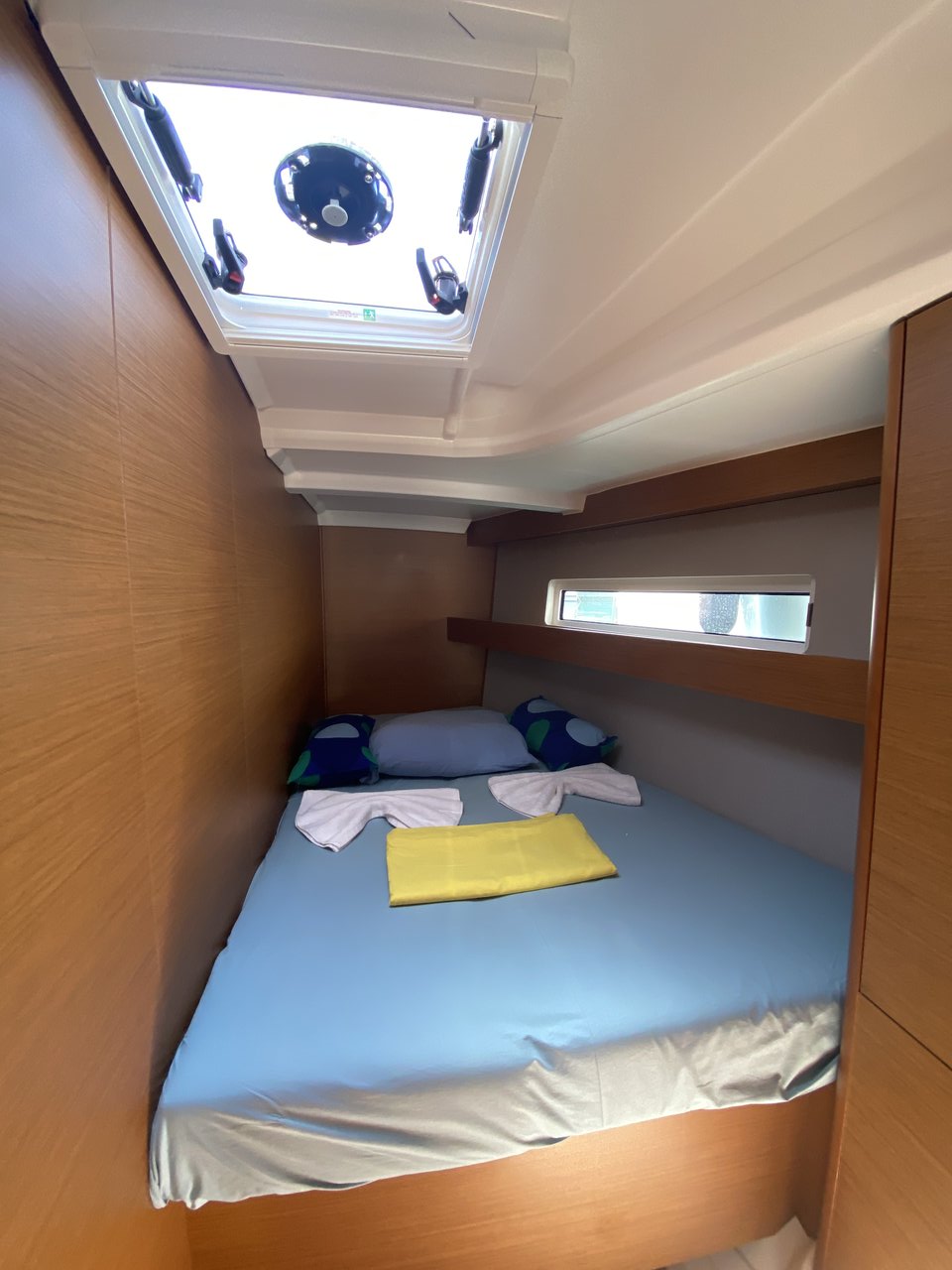 Sun Odyssey 440 - 4 cab. — photo 12