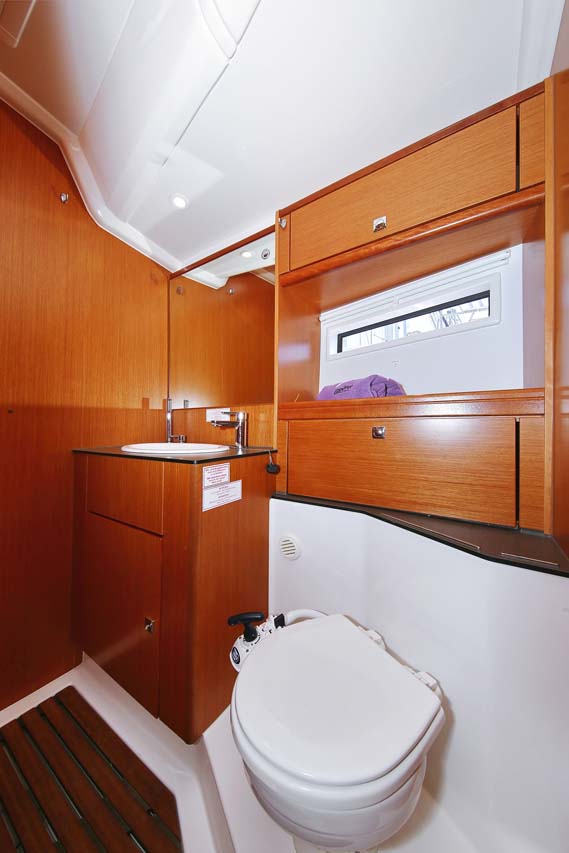 Bavaria Cruiser 56 - 5 + 1 cab. — photo 21