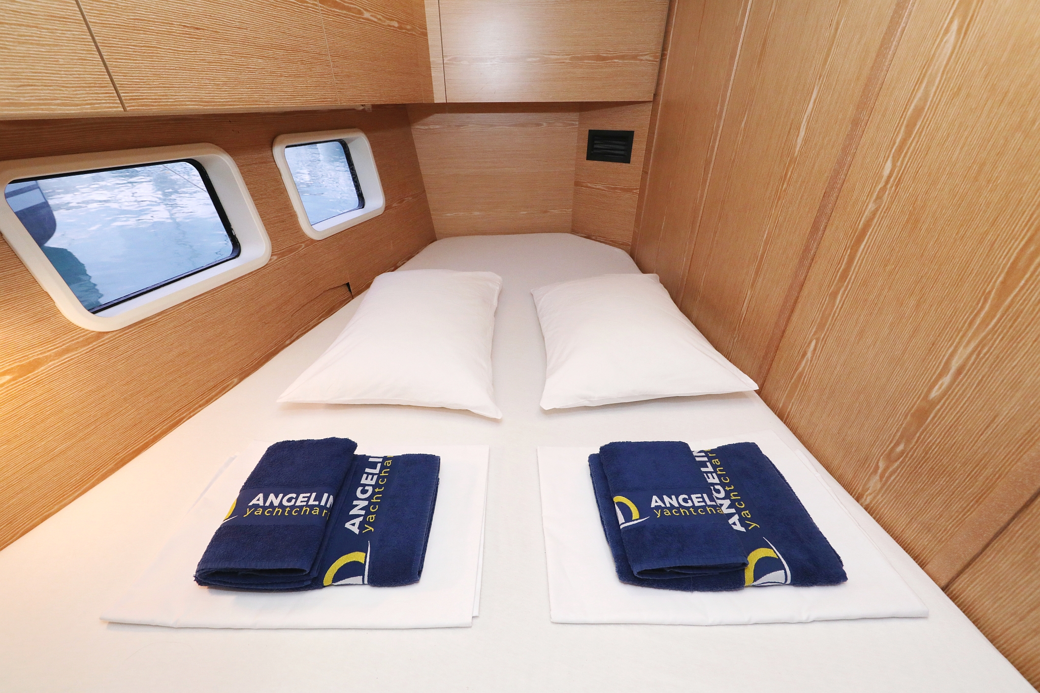 Hanse 588 - 5 + 1 cab. — photo 26