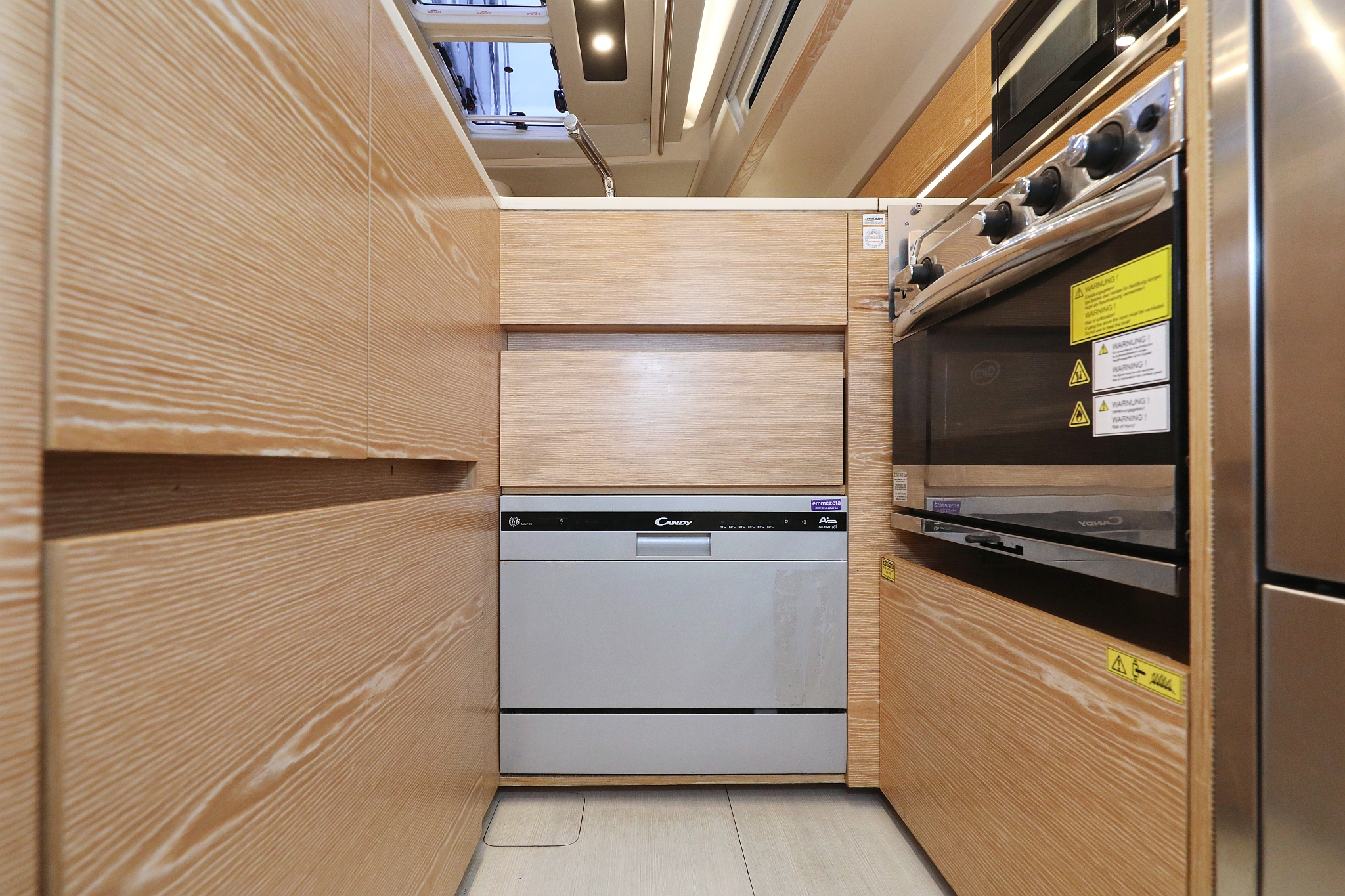 Hanse 588 - 5 + 1 cab. — photo 36