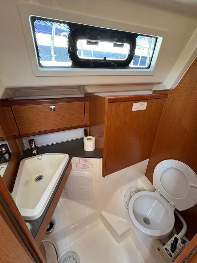 Bavaria Cruiser 34 — photo 5