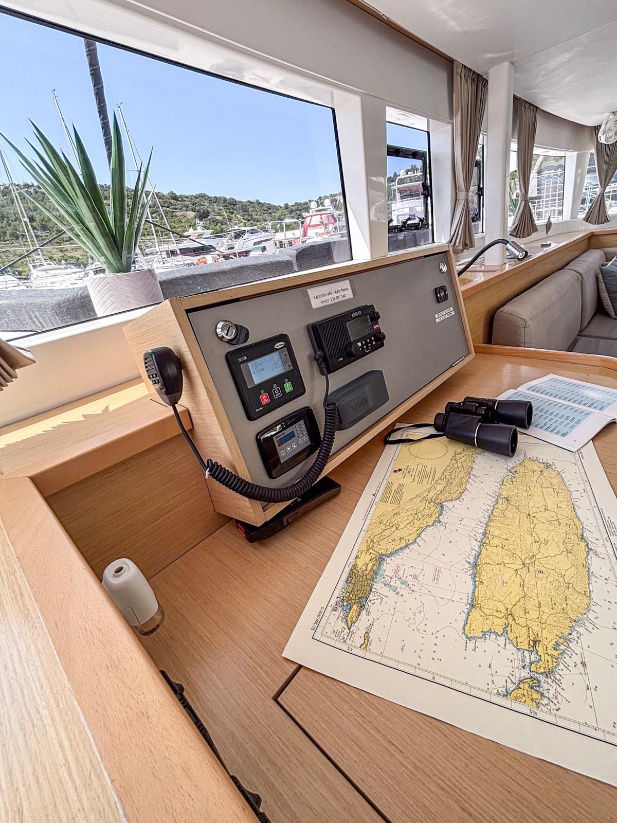 Lagoon 450 F - 4 + 2 cab. — photo 13