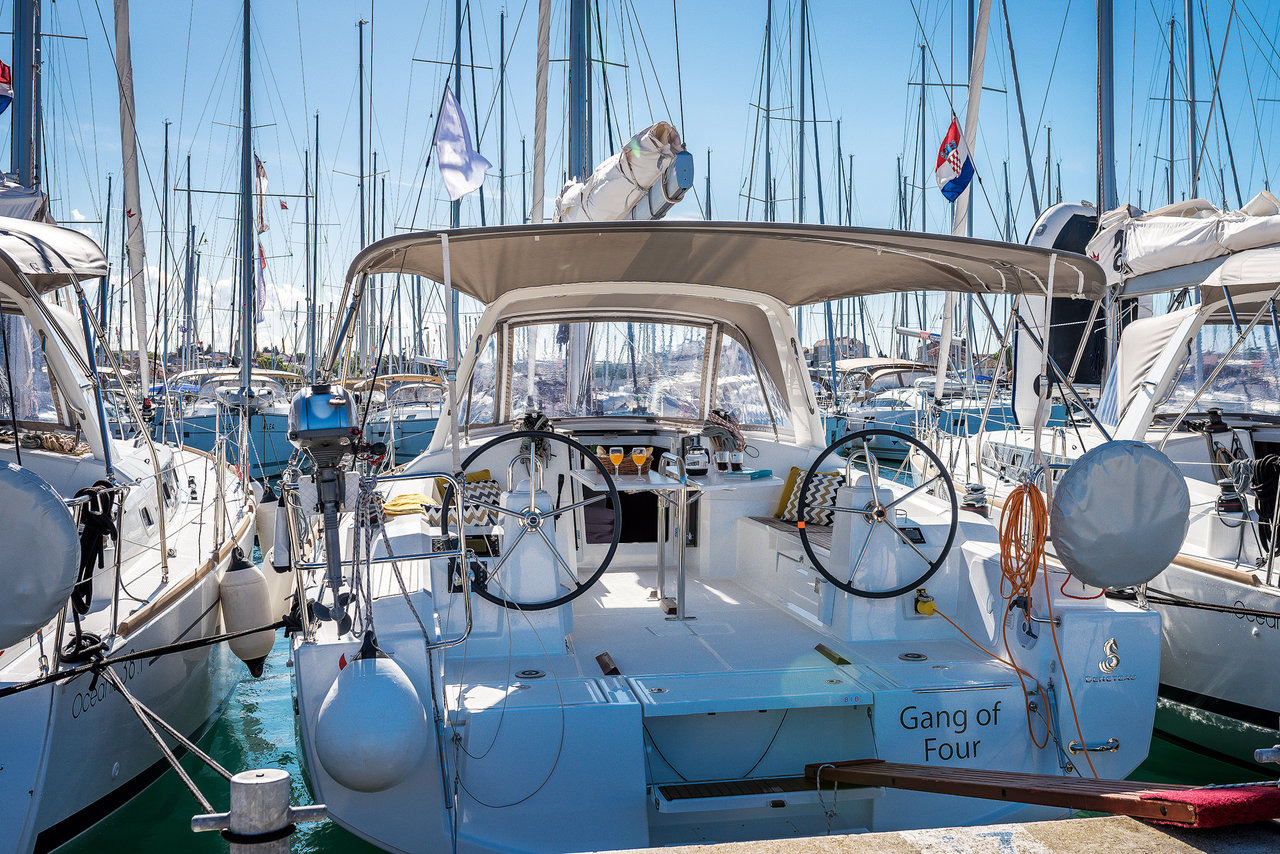 Oceanis 38.1 — photo 7