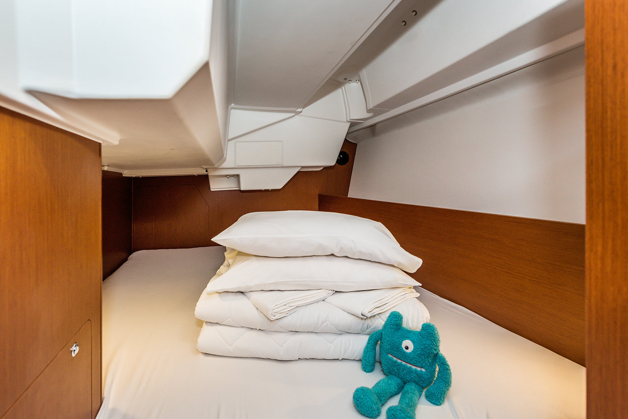 Oceanis 38.1 — photo 14