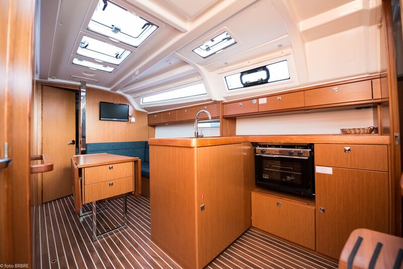 Bavaria Cruiser 37 - 3 cab. — photo 10